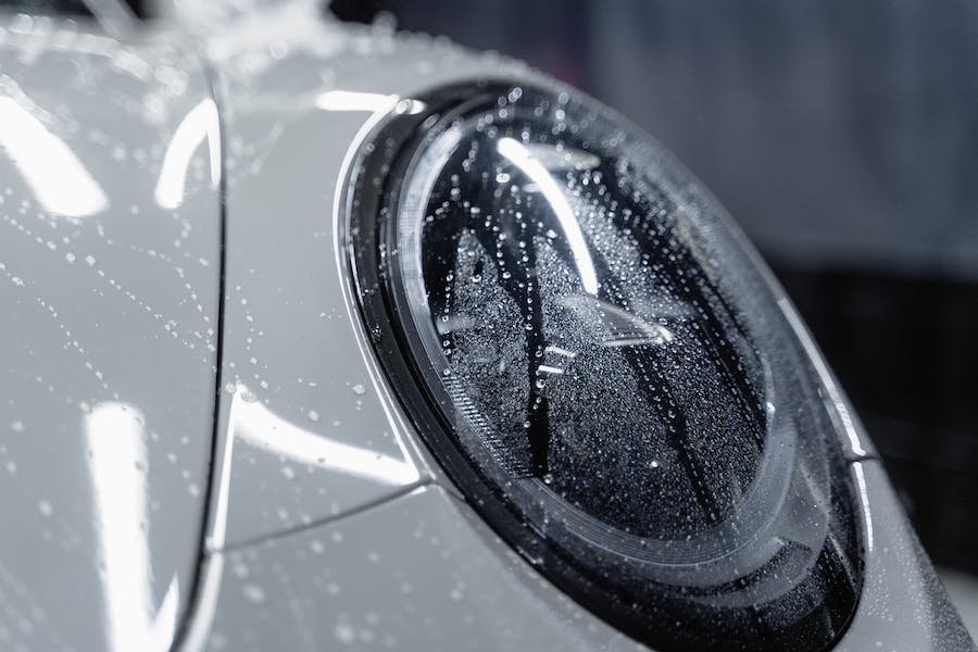 How to Remove Condensation From Headlights