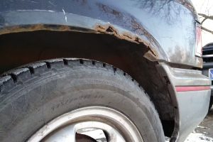 How-to-Stop-Car-Rust-from-Spreading